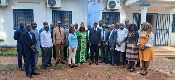 Visite de travail du Ministre Roger ANDJALANDJI
